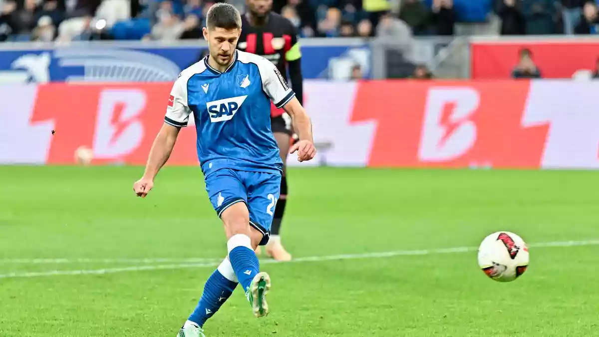 Joker Kramaric verwandelt zum späten 1:0. - Bild: Uwe Anspach/dpa
