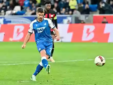 Joker Andrej Kramaric verwandelte den Elfmeter zum 1:0. - Foto: Uwe Anspach/dpa