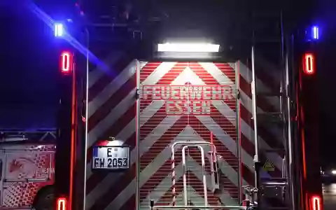 FW-E: Schwerer Bahnunfall in Essen Katernberg - Eine Person verstorben, eine weitere schwer verletzt - Foto: presseportal.de