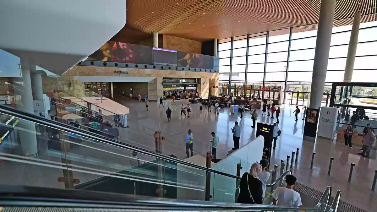 Der neue Flughafen nahm am Wochenende den Betrieb auf. - Bild: Gong Bing/XinHua/dpa