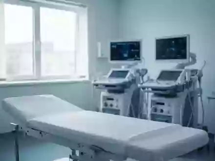 Ein moderner, steriler Behandlungsraum in einer Klinik mit hochwertiger medizinischer Ausstattung. - Foto: über boerse-global.de