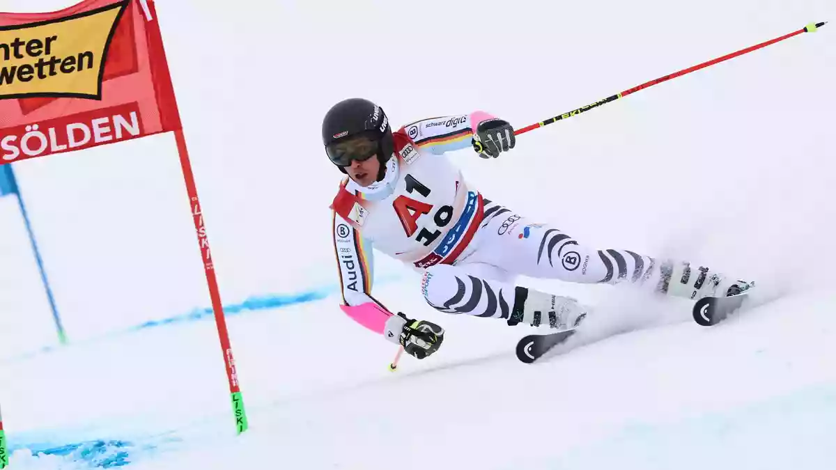 Zweitbester Deutscher im Riesenslalom: Anton Grammel. - Bild: Marco Trovati/AP/dpa