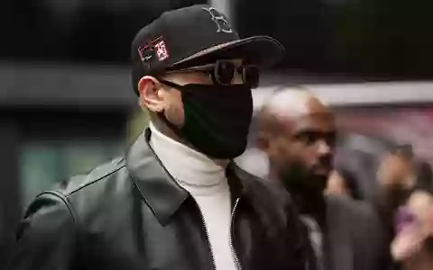 Der US-amerikanische R&B-Sänger Chris Brown muss nicht ins Gefängnis. - Foto: Jordan Pettitt/PA Wire/dpa