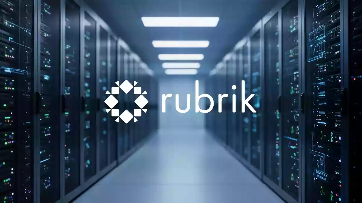 Abstrakte Darstellung eines modernen Rechenzentrums mit blauer Beleuchtung als Symbol für Cloud-Infrastruktur und IT-Sicherheit. Illustration mit AI erstellt.