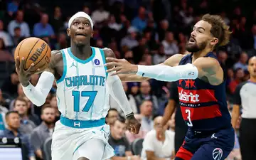 Für die Hornets von Dennis Schröder (l.) läuft es derzeit rund. - Foto: Nell Redmond/AP/dpa