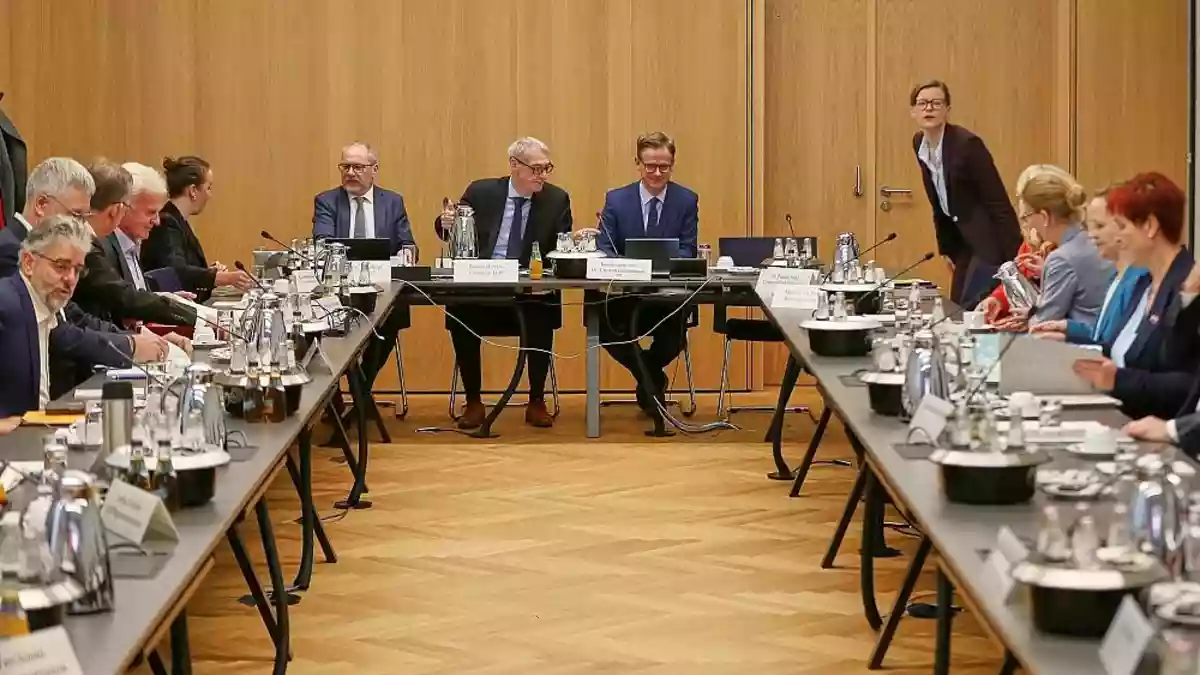 Konstituierende Sitzung der Pflegestrukturkommission am 27.10.2026 - Bild: via dts Nachrichtenagentur