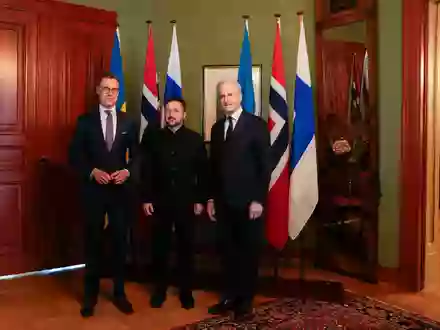 Finnland und Norwegen engagieren sich als Nachbarn Russland für eine Beendigung des Moskauer Angriffskrieges gegen die Ukraine. (Archivbild) - Foto: Heiko Junge/Pool NTB/AP/dpa