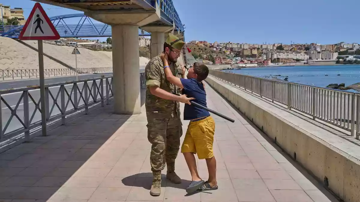 Bei der Migrationskrise in Ceuta Ende Juli starben mindestens 140 Menschen. (Archivbild)  - Bild: Bernat Armangue/AP/dpa