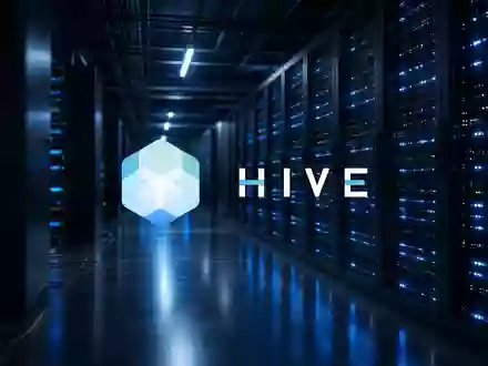 Abstrakte Darstellung eines modernen Hochleistungs-Rechenzentrums mit leuchtenden Server-Racks. - Foto: über boerse-global.de