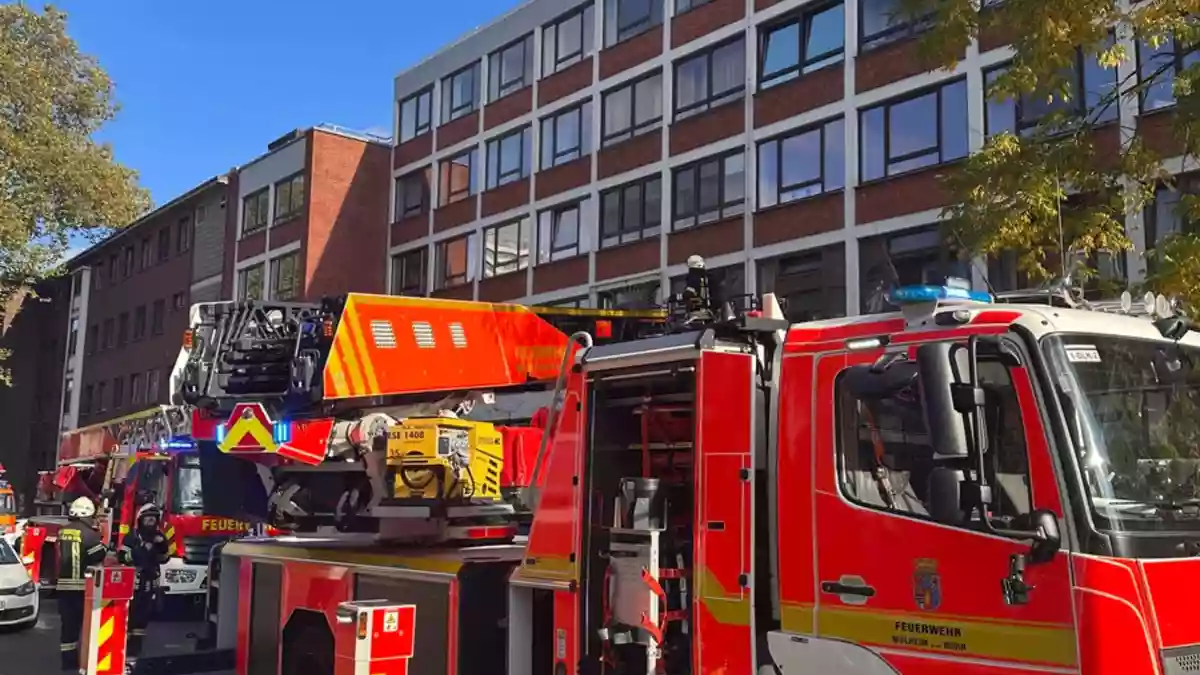FW-MH: Abschlussmeldung: Brand im St. Marien-Hospital - mehrere Personen gerettet, insgesamt 32 Betroffene - Bild: presseportal.de