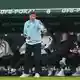 Musste auf eine halbe Stammelf verzichten: HSV-Trainer Merlin Polzin.  - Bild: Marcus Brandt/dpa