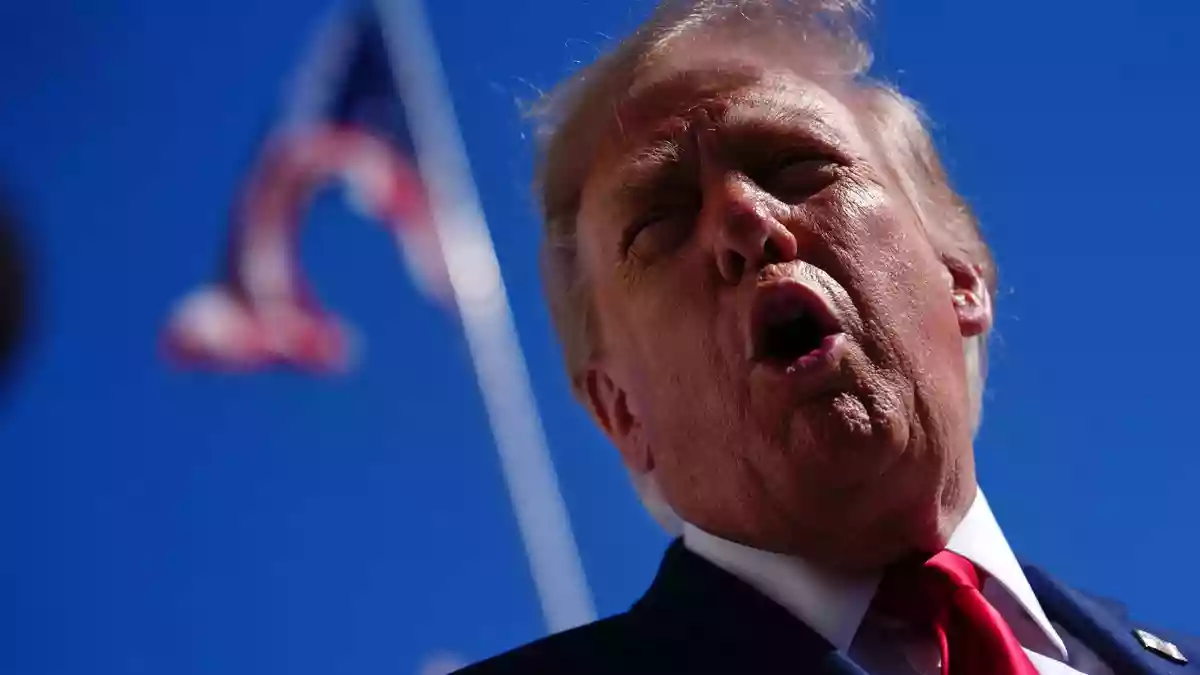 Trump will schon seit Wochen, dass alle «Superintelligenz» statt KI sagen. (Archivbild) - Bild: Julia Demaree Nikhinson/AP/dpa