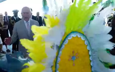 Neun Tage lang reist der Monarch durch eine Region, in der die britische Kolonialgeschichte bis heute nachwirkt. - Foto: Ben Stansall/PA Wire/dpa