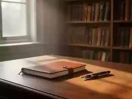 Ein ruhiger Schreibtisch mit einem Notizbuch und einem Füllfederhalter vor einem Bücherregal in natürlichem Sonnenlicht. - Foto: über boerse-global.de