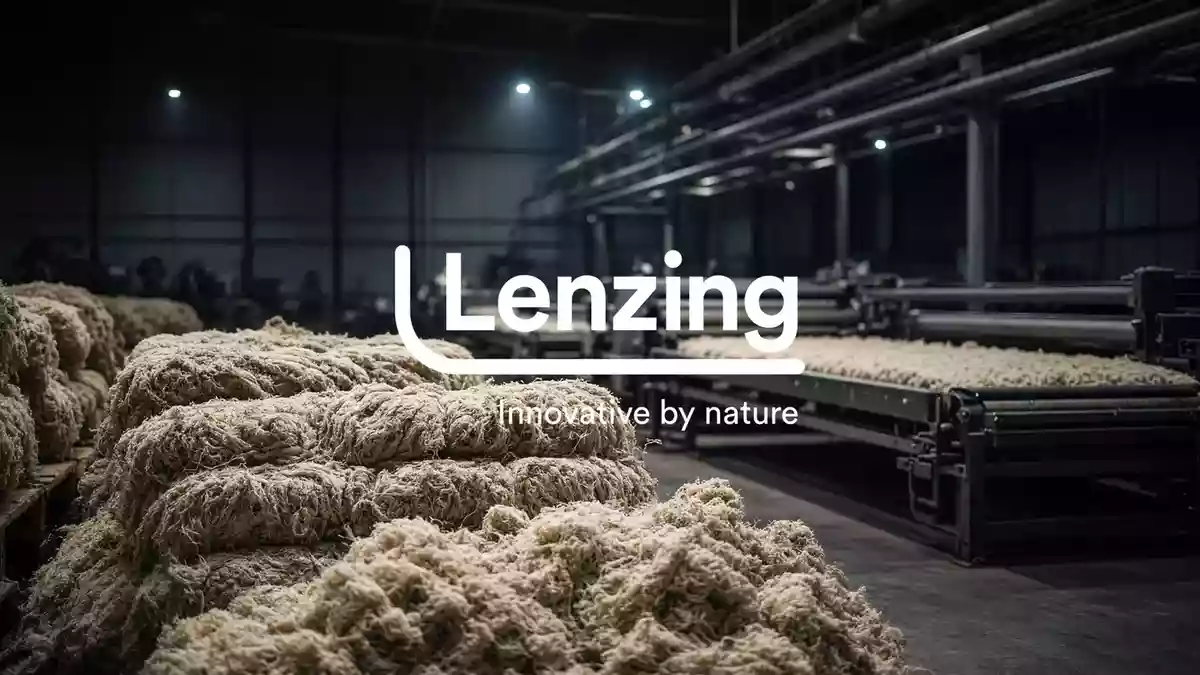 Lenzing Completes EUR 301 Million Cash Call, Shifts Heiligenkreuz Shutdown Into 2027 Illustration mit AI erstellt.