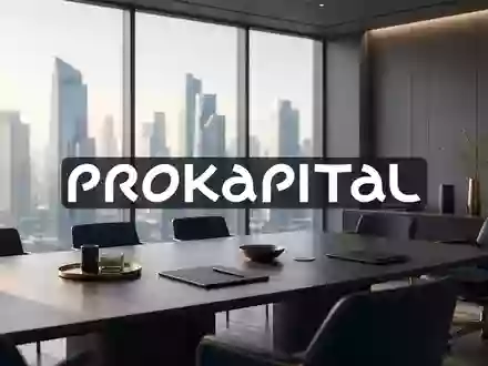 Moderner, minimalistischer Konferenzraum in einem Bürohochhaus bei Dämmerung mit Fokus auf einen leeren Chefsessel. - Foto: über boerse-global.de