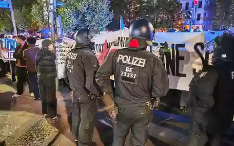 Linke Demo im Mai in Berlin (Archiv) - Foto: via dts Nachrichtenagentur