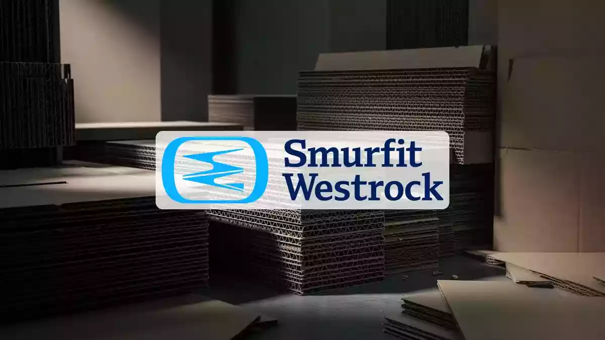 Abstrakte Darstellung von hochwertigen Karton- und Verpackungsmaterialien in einem industriellen Umfeld. Illustration mit AI erstellt.