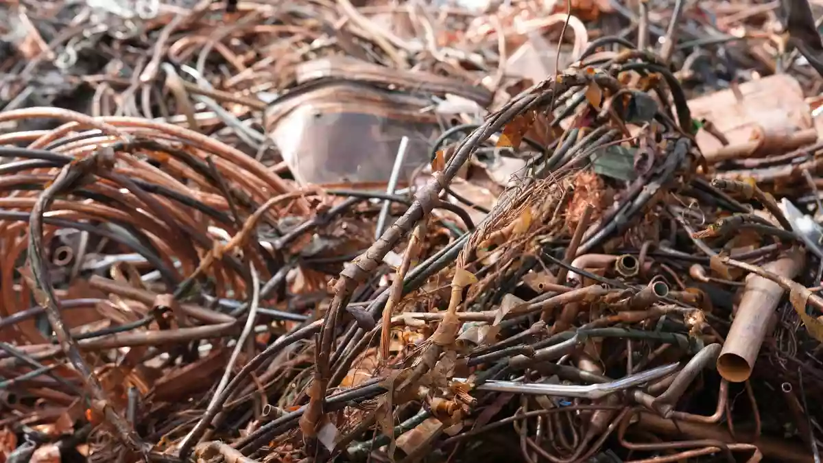 Kupfer kann wieder und wieder recycelt werden. (Archivbild) - Bild: Marcus Brandt/dpa