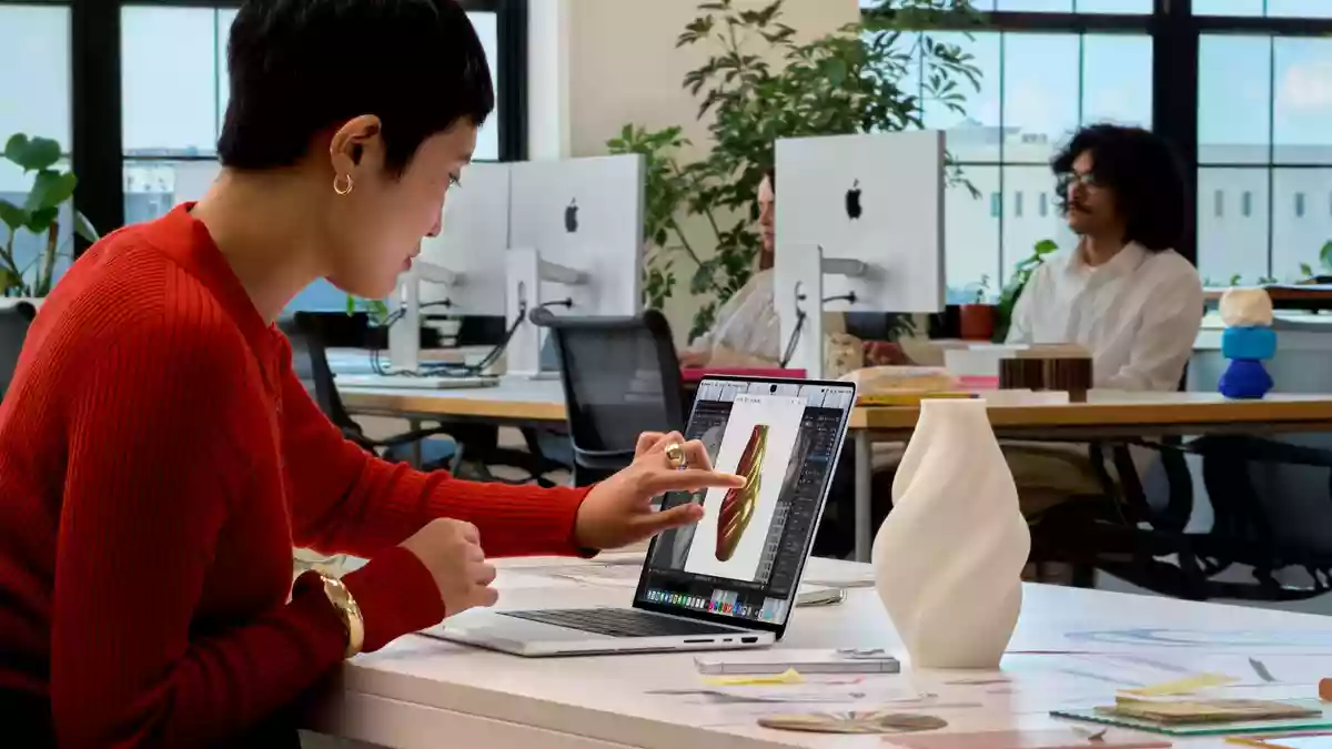 Aus Sicht von Apple dürften vor allem professionelle Nutzer an Touch-Funktionen auf dem Mac interessiert sein. (Handout) - Bild: --/Apple/dpa