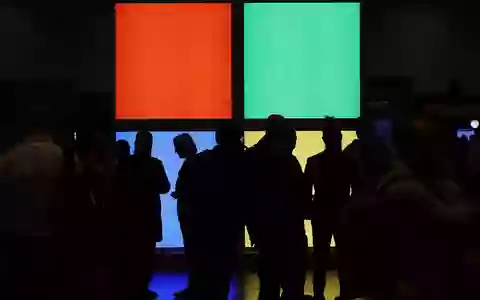 Microsoft baut seine Geschäfte kräftig aus. (Archivbild) - Foto: Oliver Berg/dpa