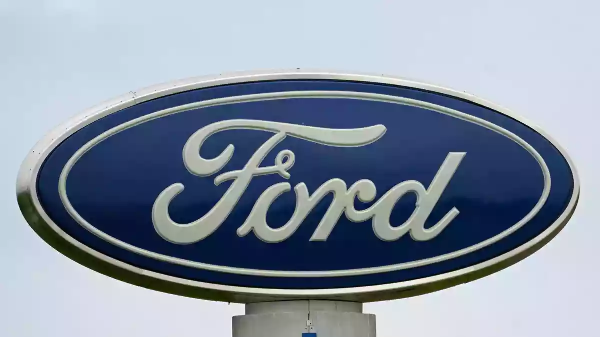 In den vergangenen Monaten waren teure SUV-Modelle eine wichtige Stütze für Ford. (Archivbild) - Bild: Gerry Broome/AP/dpa