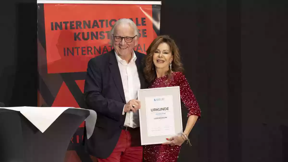 Ehrung für 30 Jahre künstlerische Vision - Bild: Die Fotografen über pressetext.de