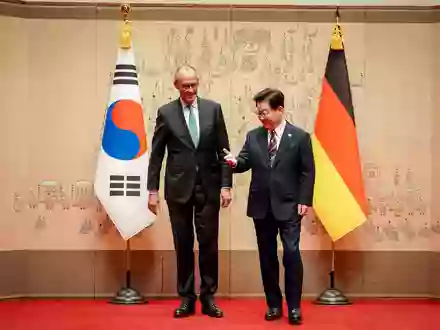 Der erste Termin des Kanzlers in Seoul ist beim Präsidenten. - Foto: Kay Nietfeld/dpa