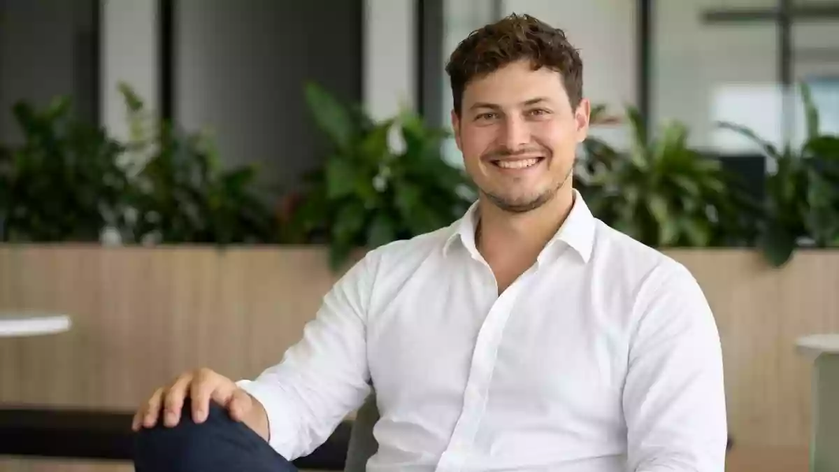 Geförderte KI-Weiterbildung: Lars Rayher von Agile Heroes erklärt, worauf Unternehmen achten sollten - Bild: presseportal.de