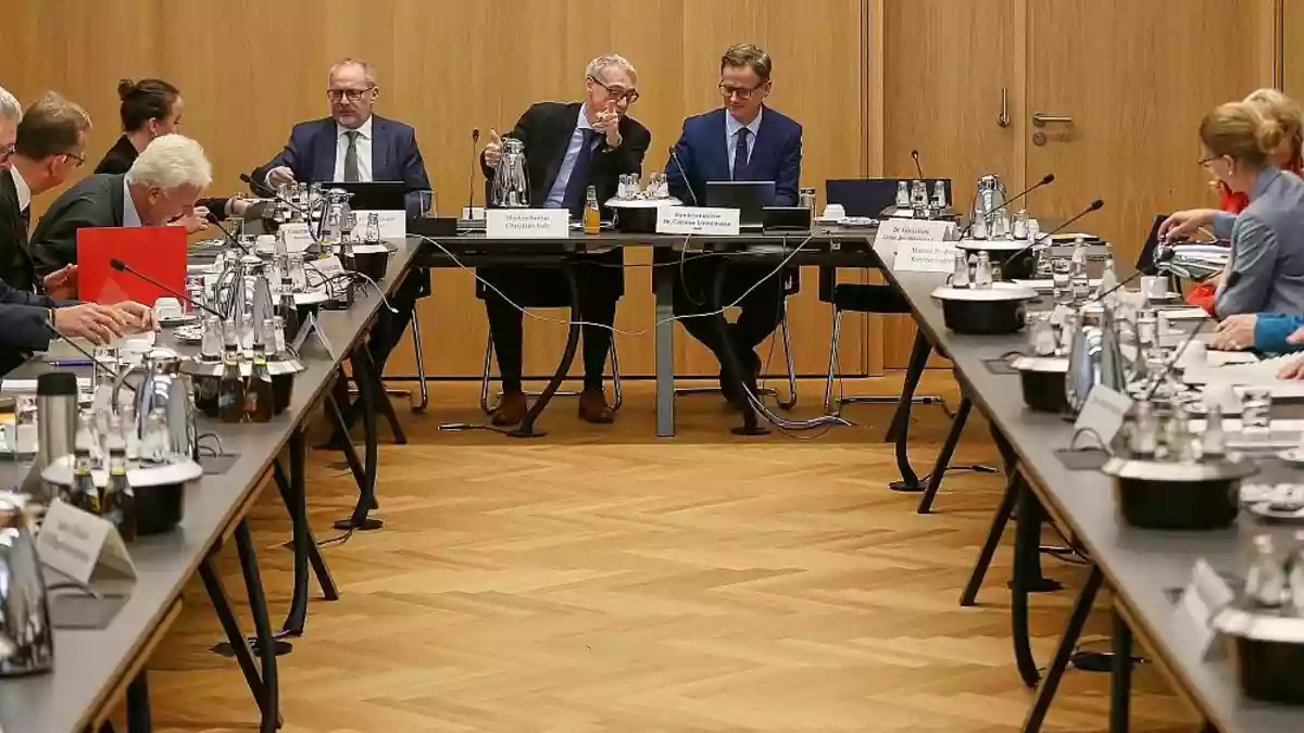 Konstituierende Sitzung der Pflegestrukturkommission am 27.10.2026 - Bild: via dts Nachrichtenagentur