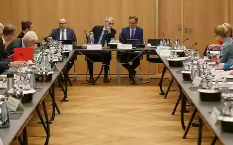 Konstituierende Sitzung der Pflegestrukturkommission am 27.10.2026 - Foto: via dts Nachrichtenagentur