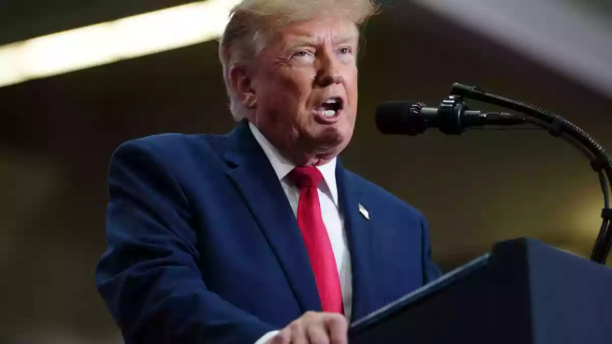 US-Präsident Donald Trump befindet sich gerade im Wahlkampf-Endspurt vor den Midterms. (Archivbild) - Bild: Julia Demaree Nikhinson/AP/dpa