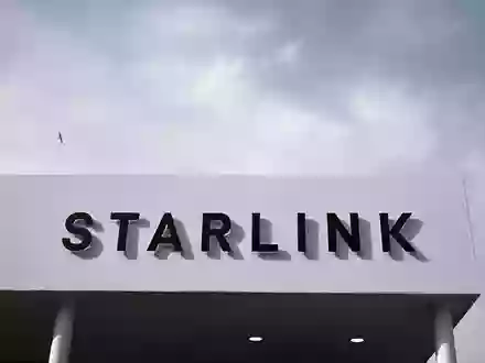 In mehreren EU-Staaten hat es in den vergangenen Wochen Anschläge auf technische Anlagen für das Satellitennetzwerk Starlink gegeben. (Archivbild) - Foto: Wolf von Dewitz/dpa