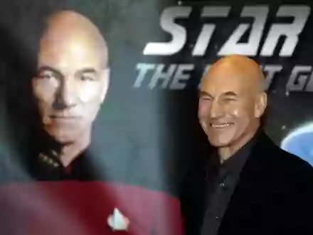 Als Captain Picard begeistete Stewart seine Fans über Jahrzehnte. (Archivbild) - Foto: Kay Nietfeld/dpa