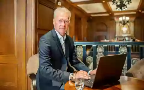 Carsten Umland von simplified trading verrät: Warum erfolgreiche Unternehmer nach dem Firmenverkauf oft schlechte Anleger werden - Foto: presseportal.de