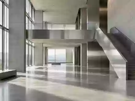 Minimalistische Architektur mit klaren geometrischen Linien und natürlichem Lichteinfall in einem modernen Innenraum. - Foto: über boerse-global.de