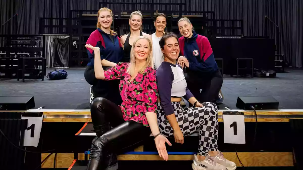 Ruth Moschner ist Botschafterin des neuen Musicals "KICK LIKE A WOMAN" / "Diese Geschichte verdient die große Bühne" - Bild: presseportal.de