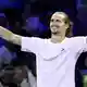 Endlich am Ziel: Alexander Zverev ist die Nummer eins der Tennis-Welt. - Bild: Helmut Fohringer/APA/dpa