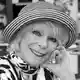 Mit einer Miss-Wahl im Italienurlaub fing die unglaubliche Karriere von Elke Sommer an. (Archivbild) - Bild: Ulrich Perrey/dpa