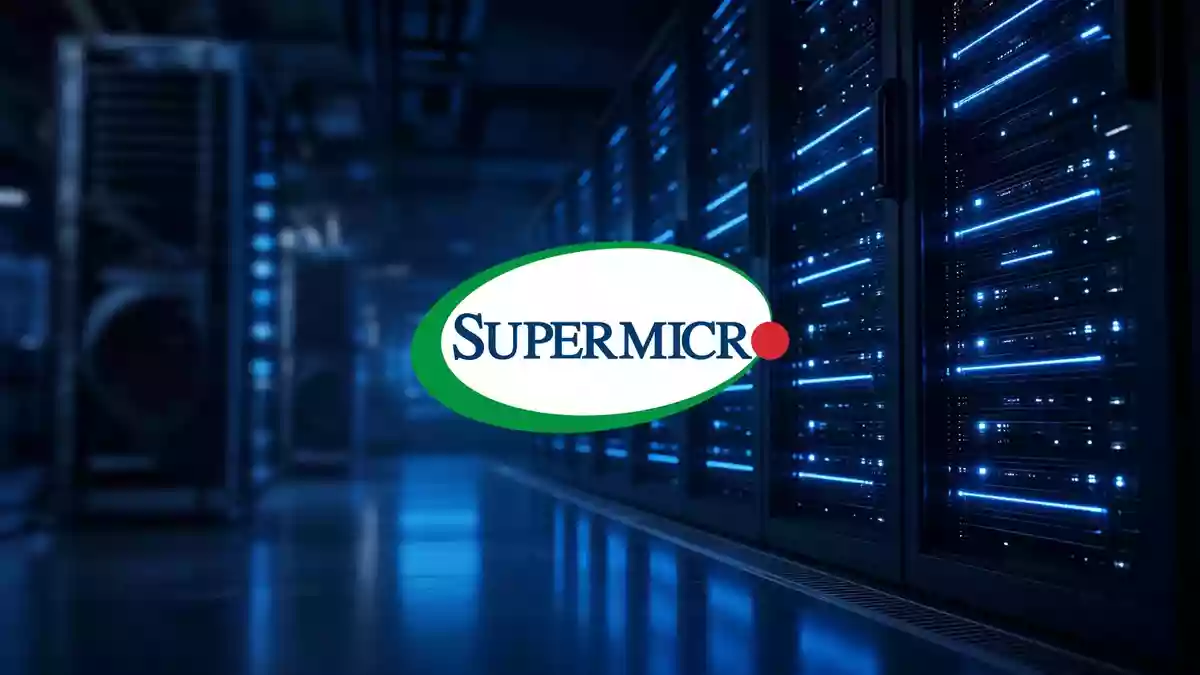 Abstrakte Darstellung von moderner Server-Infrastruktur und KI-Technologie in gedimmter, atmosphärischer Beleuchtung. Illustration mit AI erstellt.