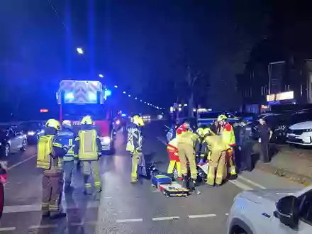 FW Datteln: Verkehrsunfall und Ölspur fordern Feuerwehr zeitgleich im Stadtgebiet - Foto: presseportal.de
