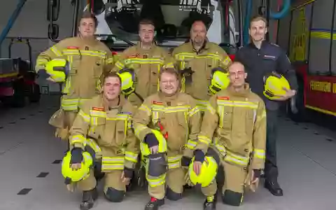 FW-OLL: Sechs neue Drehleitermaschinisten für die Feuerwehr Wildeshausen - Foto: presseportal.de