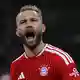 Konrad Laimer trifft zur umjubelten Führung des FC Bayern. - Bild: Sven Hoppe/dpa