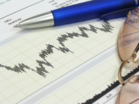 Aktienchart - Foto: iStockphoto.com / Marlee90