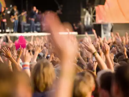 Festival - Foto: iStockphoto.com / Nikada