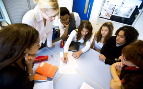 Schulunterricht - Foto: iStockphoto.com / track5