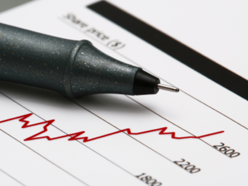 Aktienchart - Foto: iStockphoto.com / emily2k