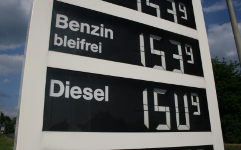 Spritpreise - Foto: iStockphoto.com / AndreasWeber