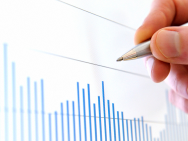 Aktienchart - Foto: iStockphoto.com / domin_domin