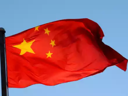 Flagge der Volksrepublik China - Foto: iStockphoto.com / Photomorphic